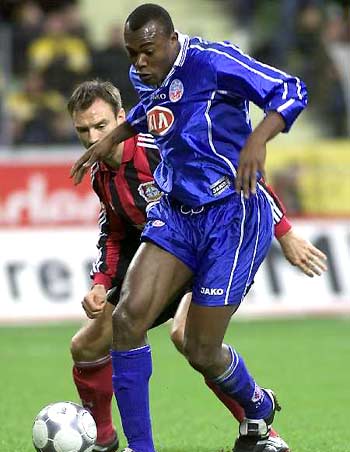 通过基础设 通过基础设